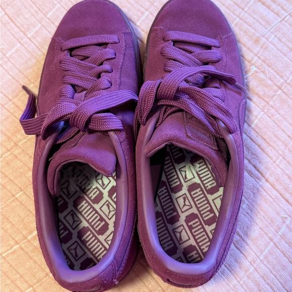 Women's Puma Suede Classic Mono Gold Purple 381587-03 - worn three times - Picture 2 of 5